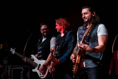 lazy_placeholder Fotos 2025